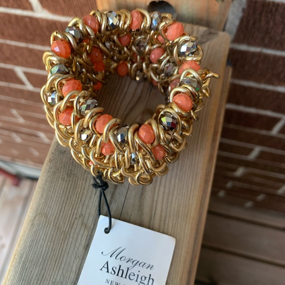 Morgan Ashleigh Gold Bracelet - Picture 3 of 3